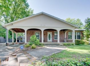 1974 W Rugby Ave, College Park, GA 30337