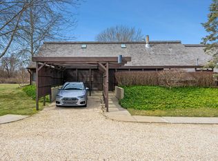 6 Martingale Ct, East Hampton, NY 11937