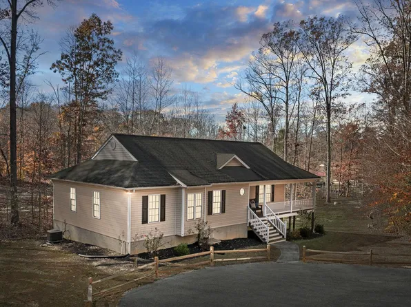 14 Oak Rd, Bumpass, VA 23024