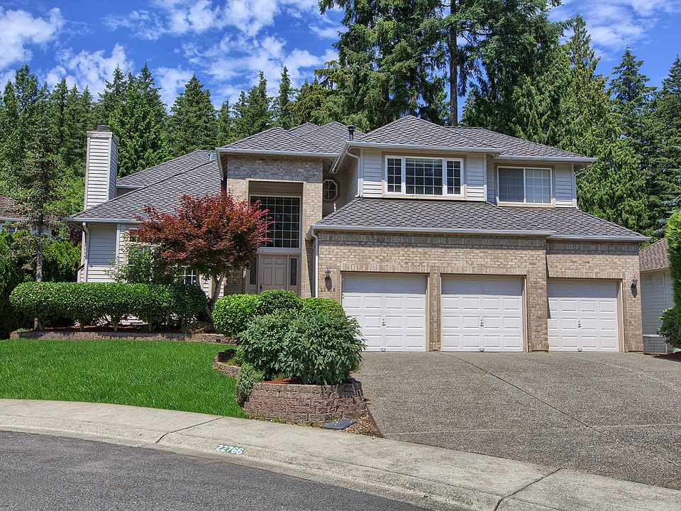 1st image of 22766 SE 27th St