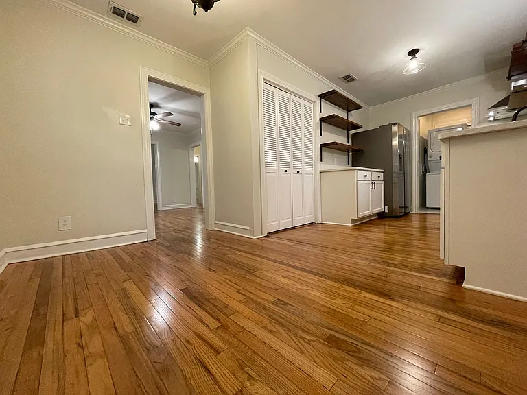 1329 S Sneed Ave — Photo 8
