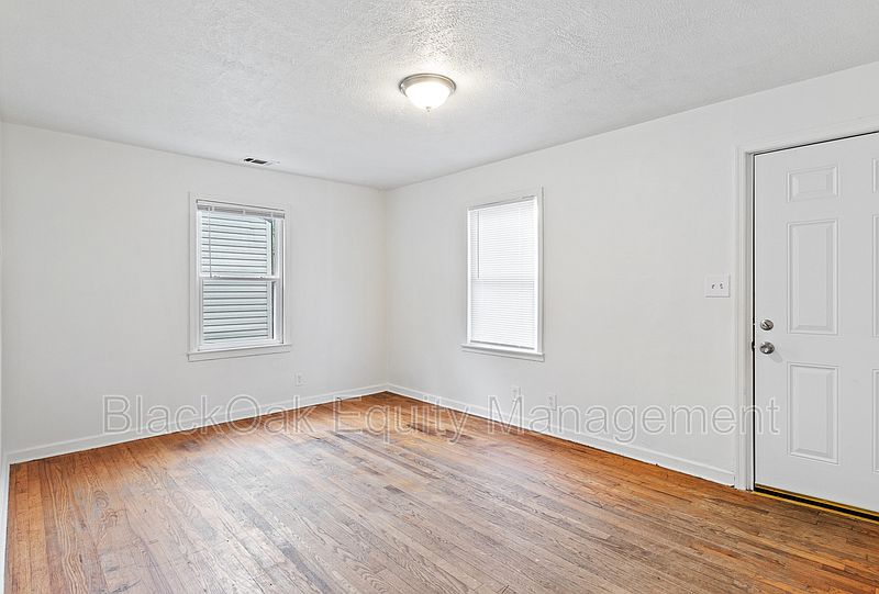 1631 Longfield Ave, Louisville, KY 40215 Zillow