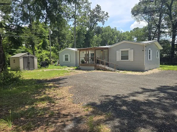 24 Owen Dr, Crawfordville, FL 32327