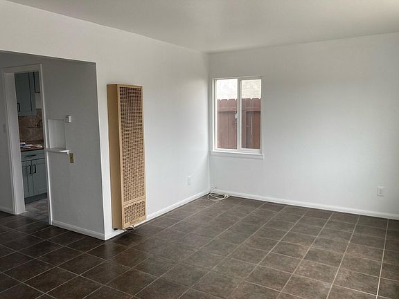 5th image of 3076 Luna Ave