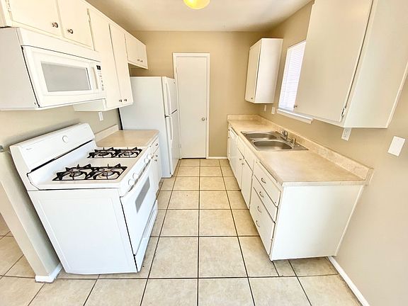 4th image of 3576 Covey Ln
