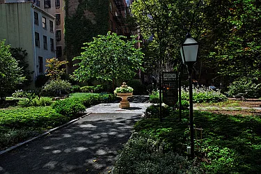 Rented by Vize Property Group