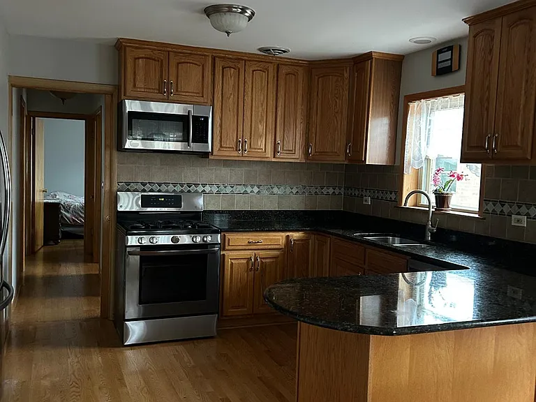 4340 N Oketo Ave — Photo 8