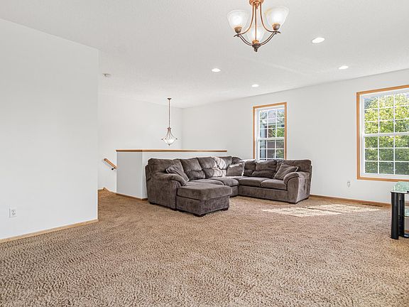 4th image of 15871 Freedom Ln