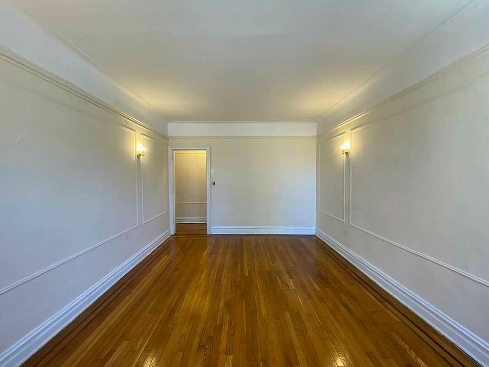1st image of 42-30 Union St #3C