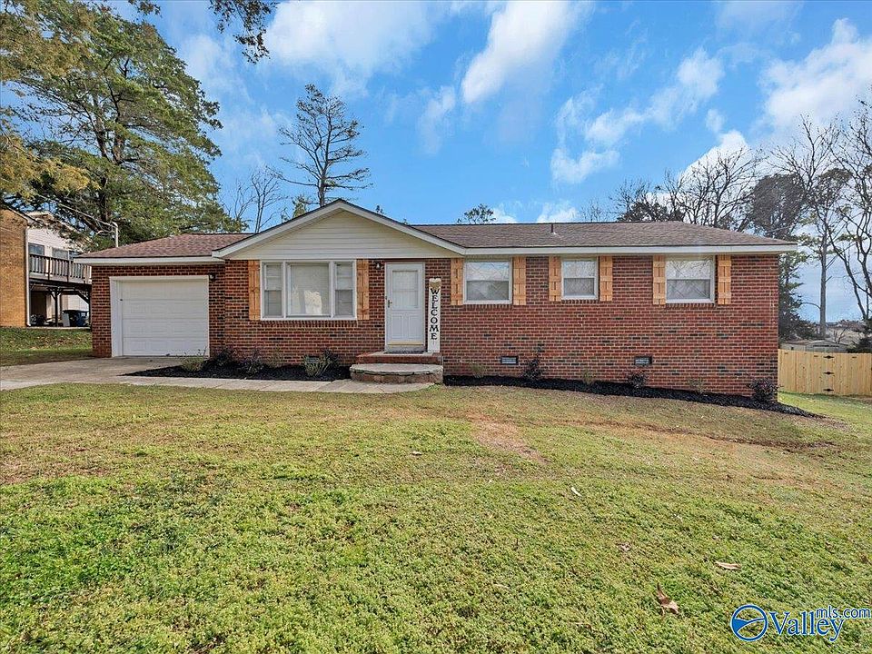 1st image of 2626 Valley Brook Dr NE