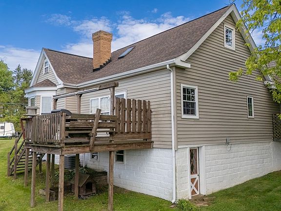 4th image of 727 Fairmont Pike Road