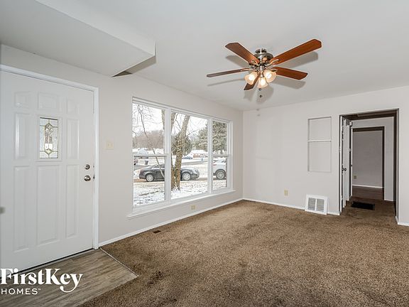 3rd image of 845 Northmoor Dr