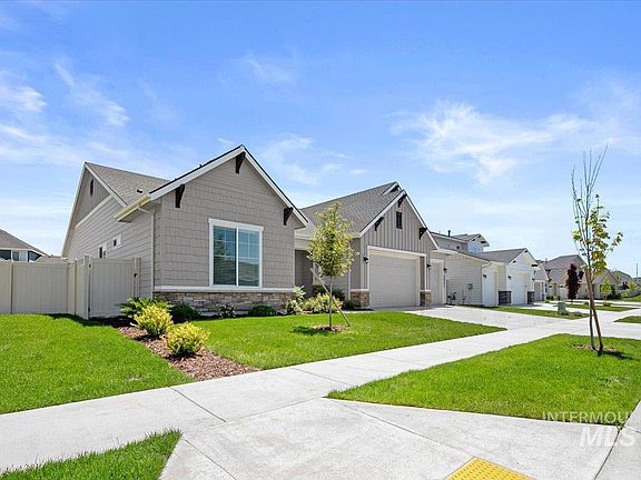 2nd image of 5901 W Copperstone Ct