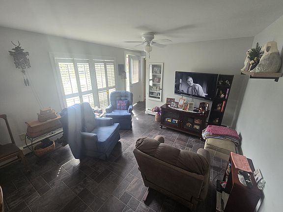 4th image of 61 Fairfax Street