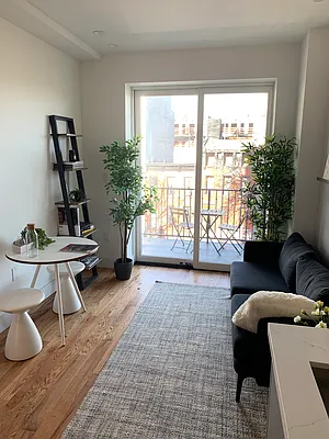 Rented by Roomeze | media 18