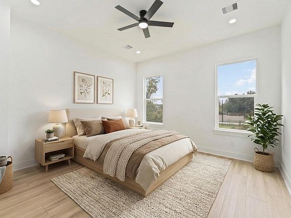 5th image of 8048 Sunbury Street #A