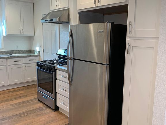 4th image of 171 Maro Dr