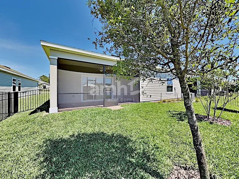 245 Edge Park Trl — Photo 21