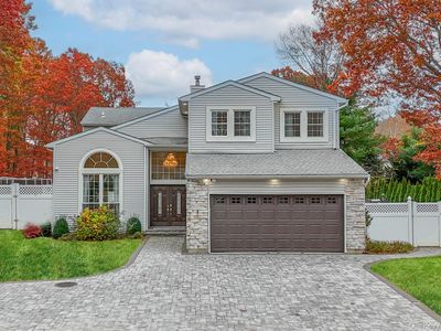 7 Sweet Briar Path, Lake Grove, NY, 11755