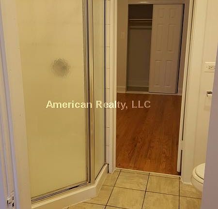 5th image of 5438 N Glenwood Ave #1