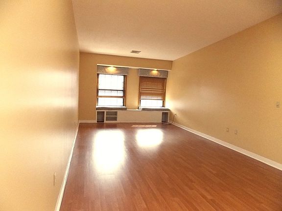 2nd image of 10 Weston Ave APT 421