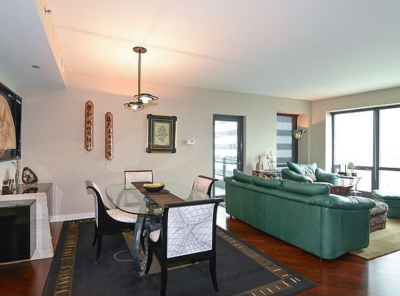 3rd image of 130 N Garland Ct APT 1603