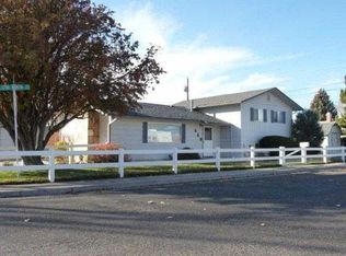 645 E 17th St N, Mountain Home, ID 83647