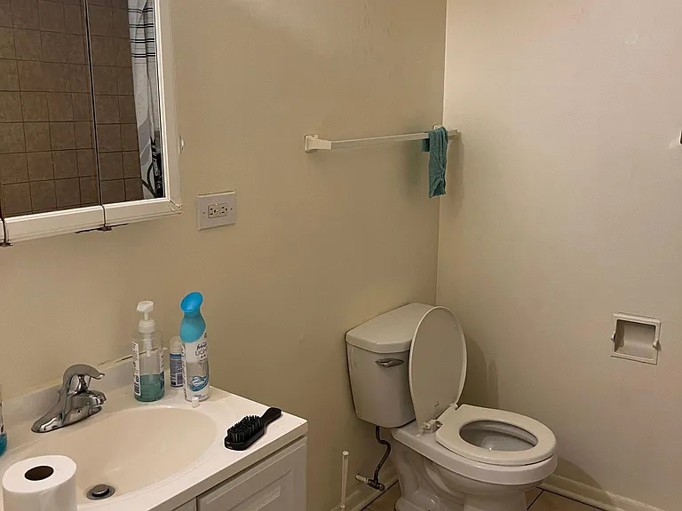 6356 S Eberhart Ave #2B — Photo 2