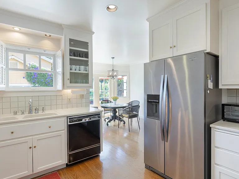 1655 Scott St — Photo 11