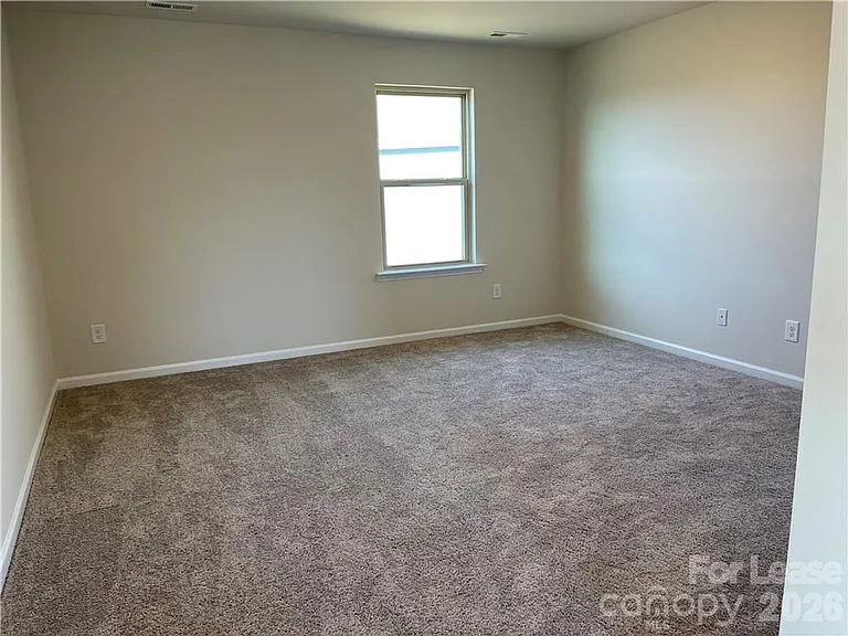 1015 Maylen Trce — Photo 18