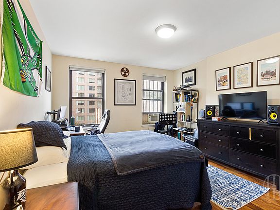 3rd image of 513 3rd Ave APT 3
