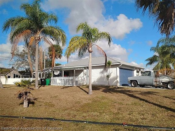 3rd image of 1173 SW Kickaboo Rd