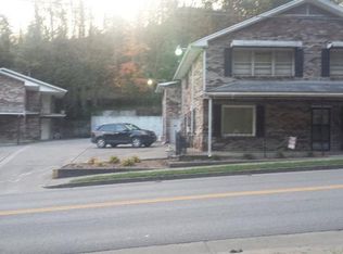 136 S 10th St, Williamsburg, KY 40769