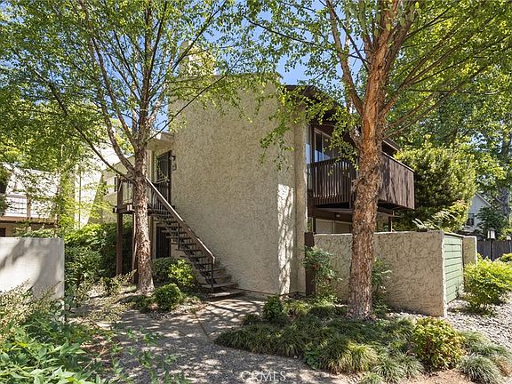 2nd image of 555 Vallombrosa Ave APT 86