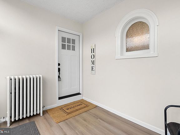 5th image of 148 Wildwood Ave
