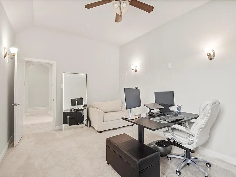 24727 Horsetooth Dr — Photo 15