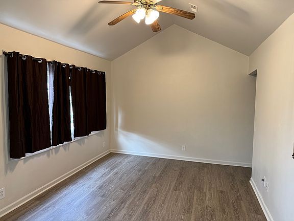 4th image of 26254 Waldorf St