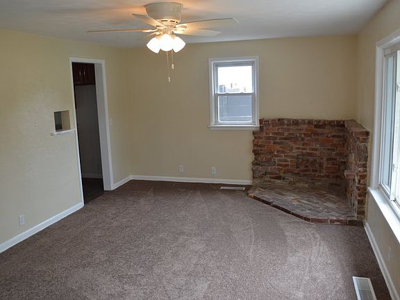 5th image of 1570 Westgate Dr