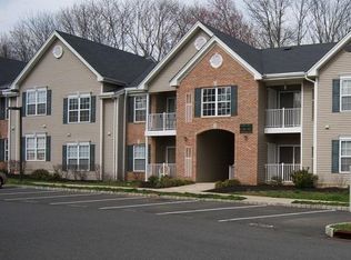 1226 McKinley Ct, Princeton, NJ 08540