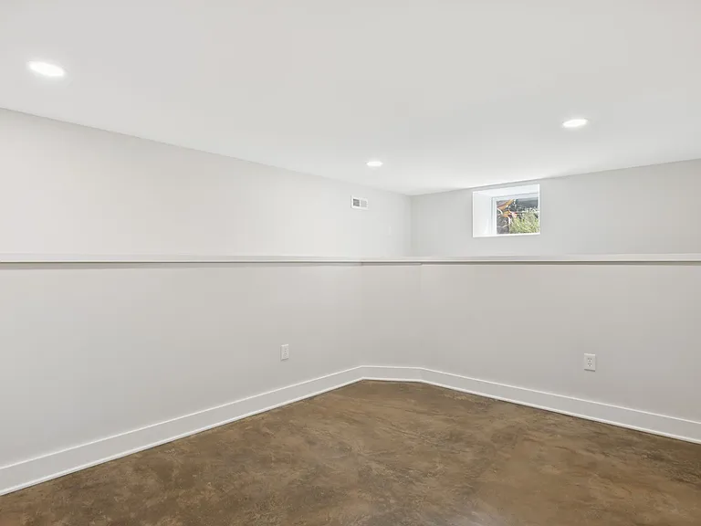 1602 Lischey Ave — Photo 24