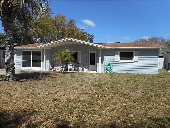 4th image of 3123 Lloyd Dr