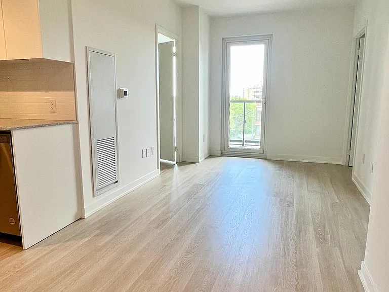 500 Wilson Ave #601 — Photo 5