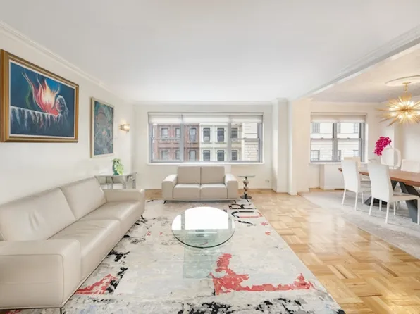 650 Park Avenue 6C image 3 of 10
