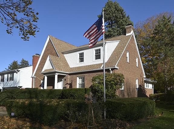 4th image of 407 S I Oka Ave