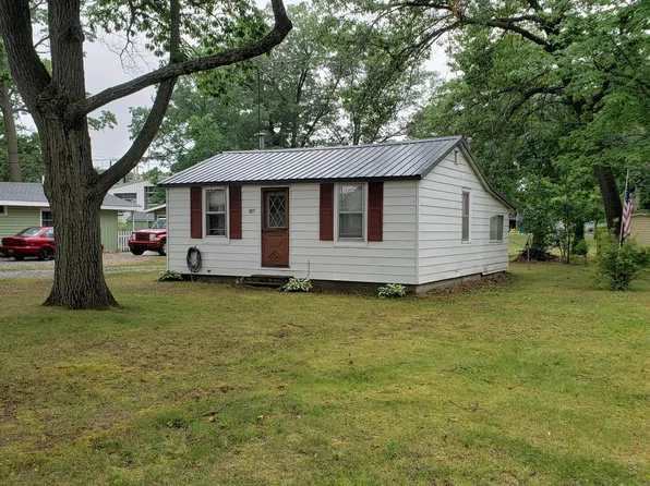 107 Sheridan Dr, Prudenville, MI 48651