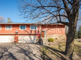 7821 Yucca Ln N, Maple Grove, MN 55311