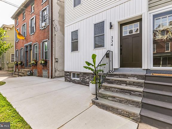 4th image of 334 Washington Ave