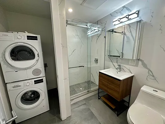 Rented by EXR | media 5