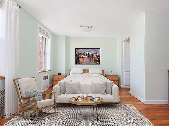 4th image of 495 E 7th St APT 3B