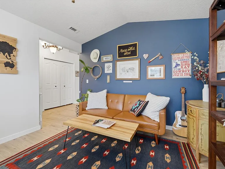 4266 S Fruithill Pl — Photo 14